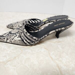 Michael Kors Haisley Mule Pump Snakeskin Print Leather Women’s Sz 9